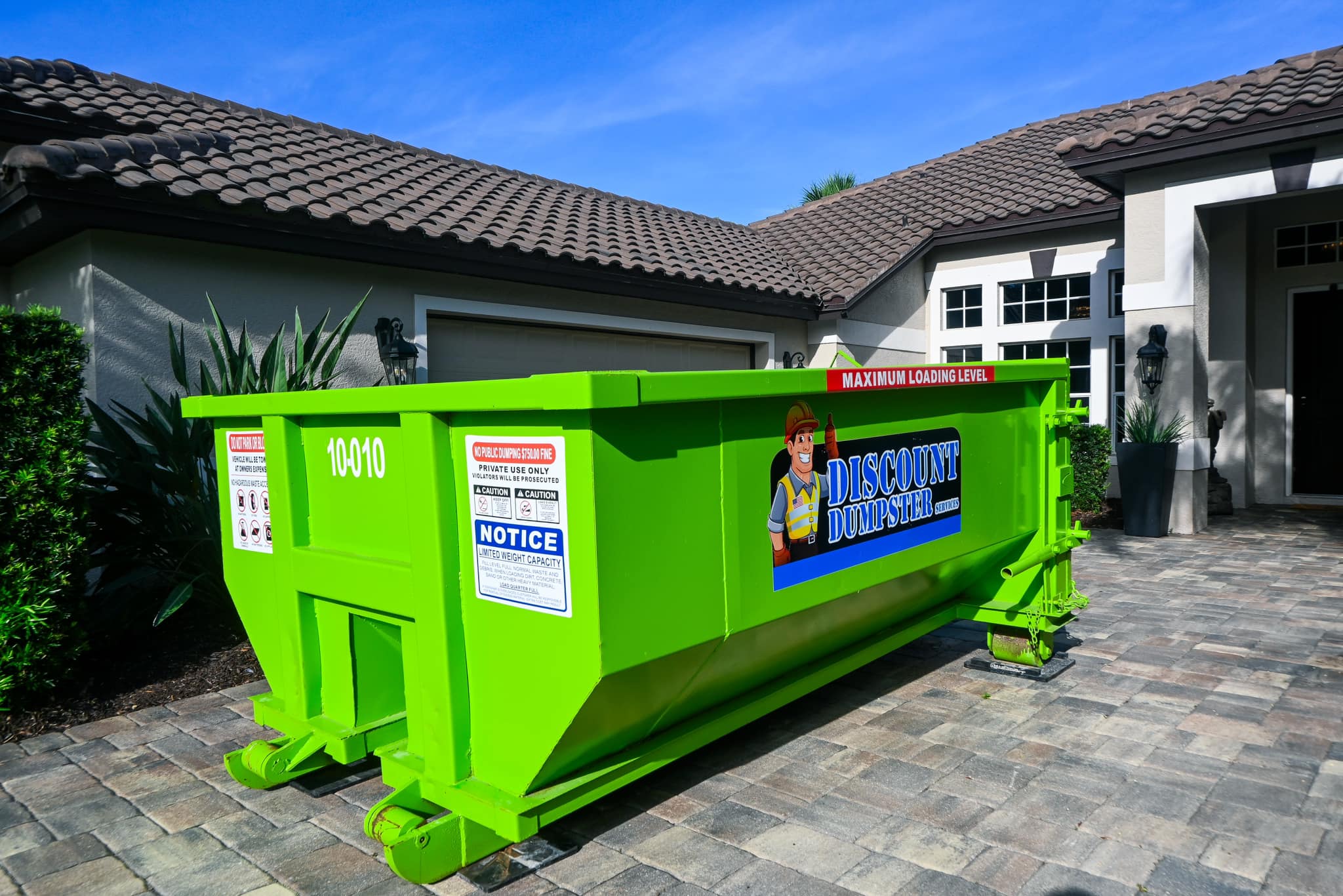 Picture of a residential dumpster